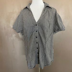 Torrid Gingham Button Down Short Sleeve Blouse